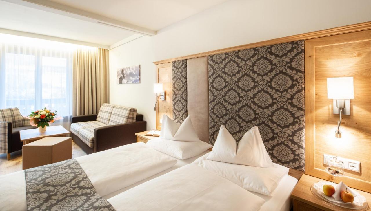 Hotel Zum Stern - Bergbahnen Inklusive Im Sommer 2025 Bad Hofgastein Exteriör bild