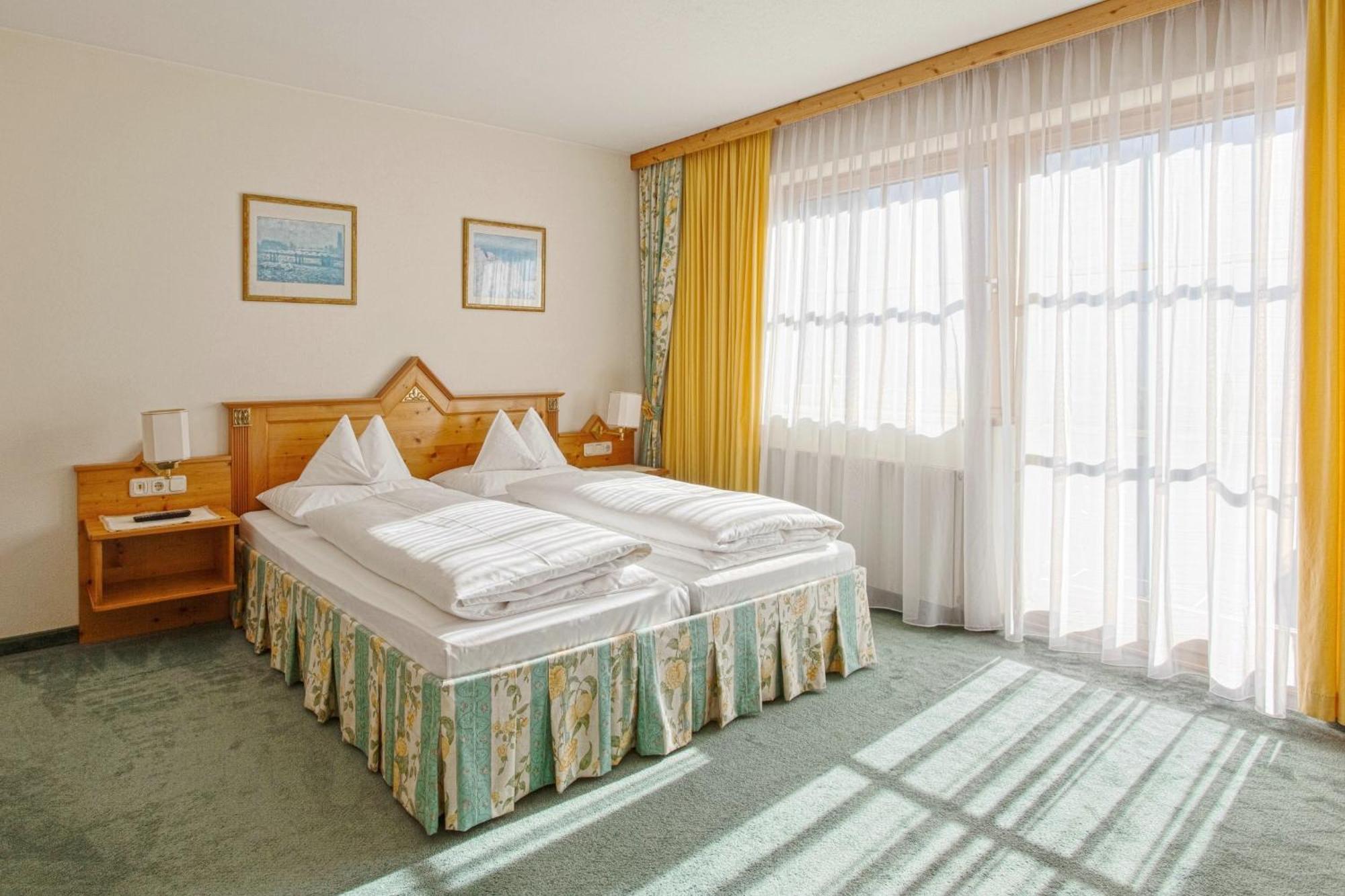 Hotel Zum Stern - Bergbahnen Inklusive Im Sommer 2025 Bad Hofgastein Exteriör bild